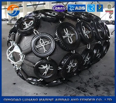 Pneumatický gumový blatník Yokohama